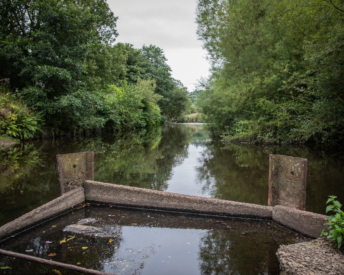 2018-08-18 Glossop EYV-12